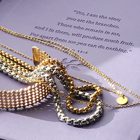 2pc. LIMITED EDITION! FRAGRANCE and JEWELRY COLLABORATION