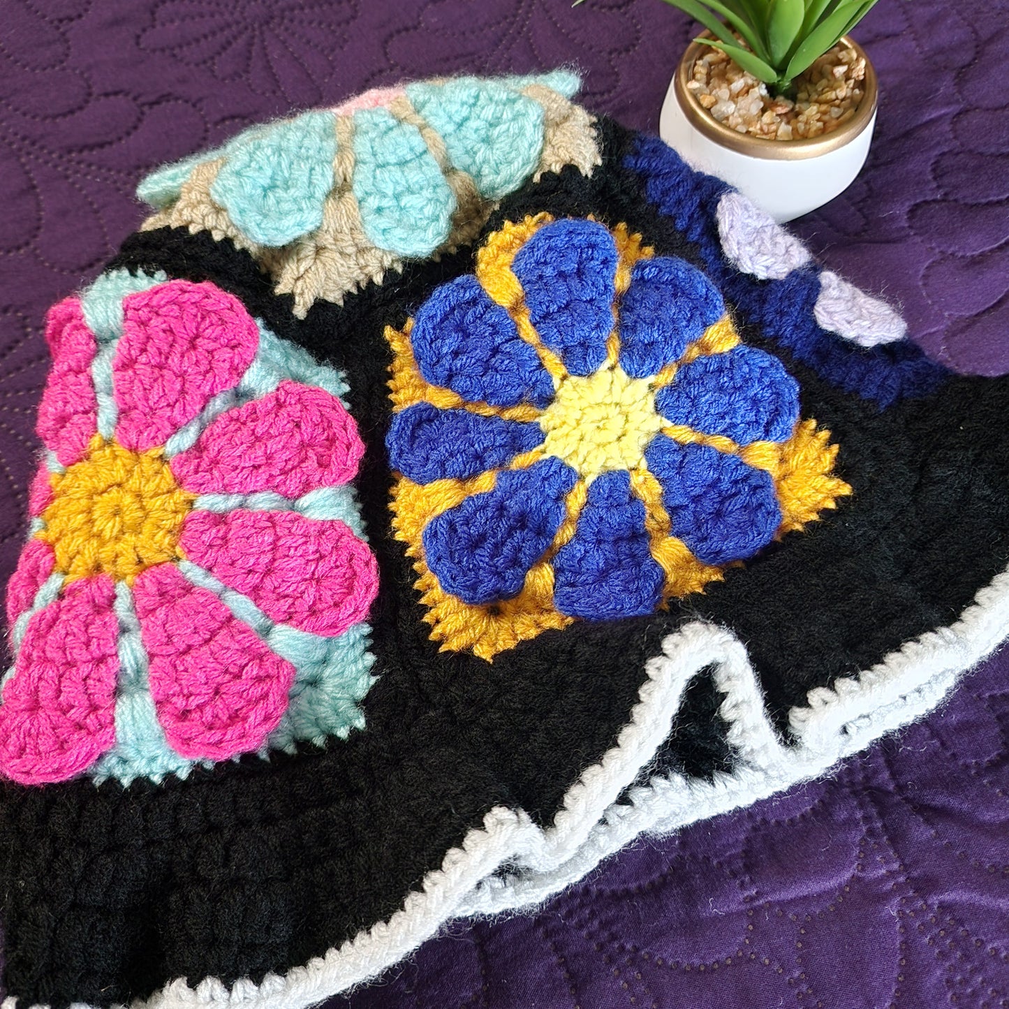 2D flower Crochet bucket hat
