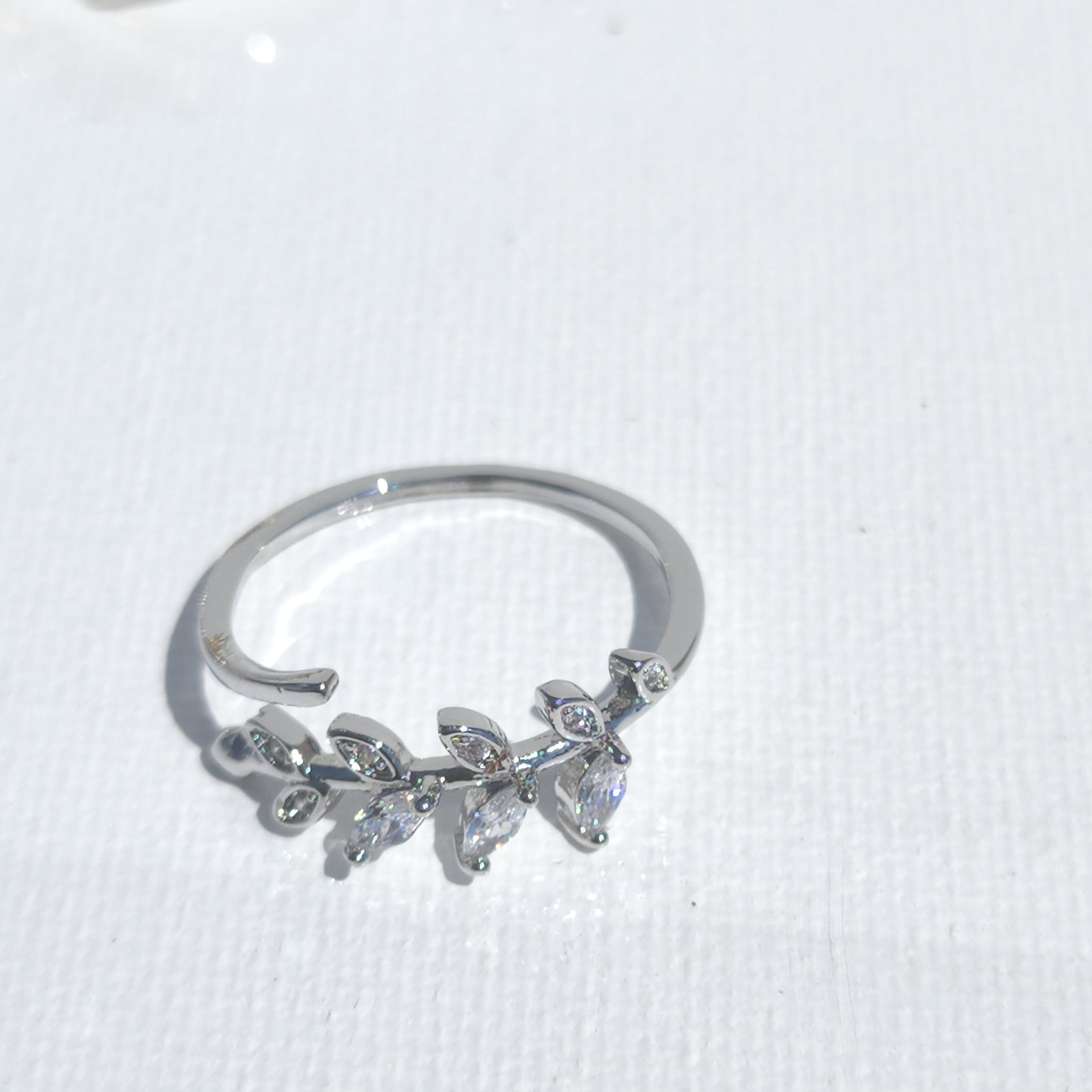 Open adjustable fashion rings