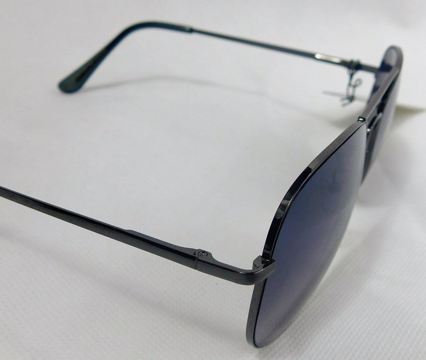 Sunglasses - A Purple Box Co.